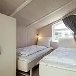 5 Star Holiday Home In Groemitz *