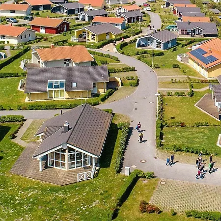 12 Person In Holiday home Groemitz