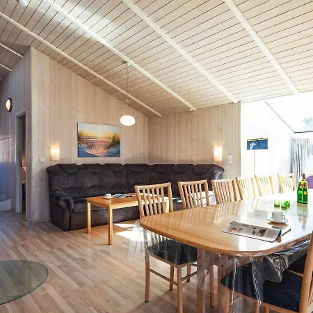 12 Person In Holiday home Groemitz