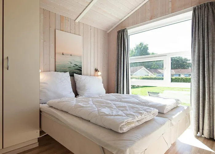 Semesterbostad 12 Person In